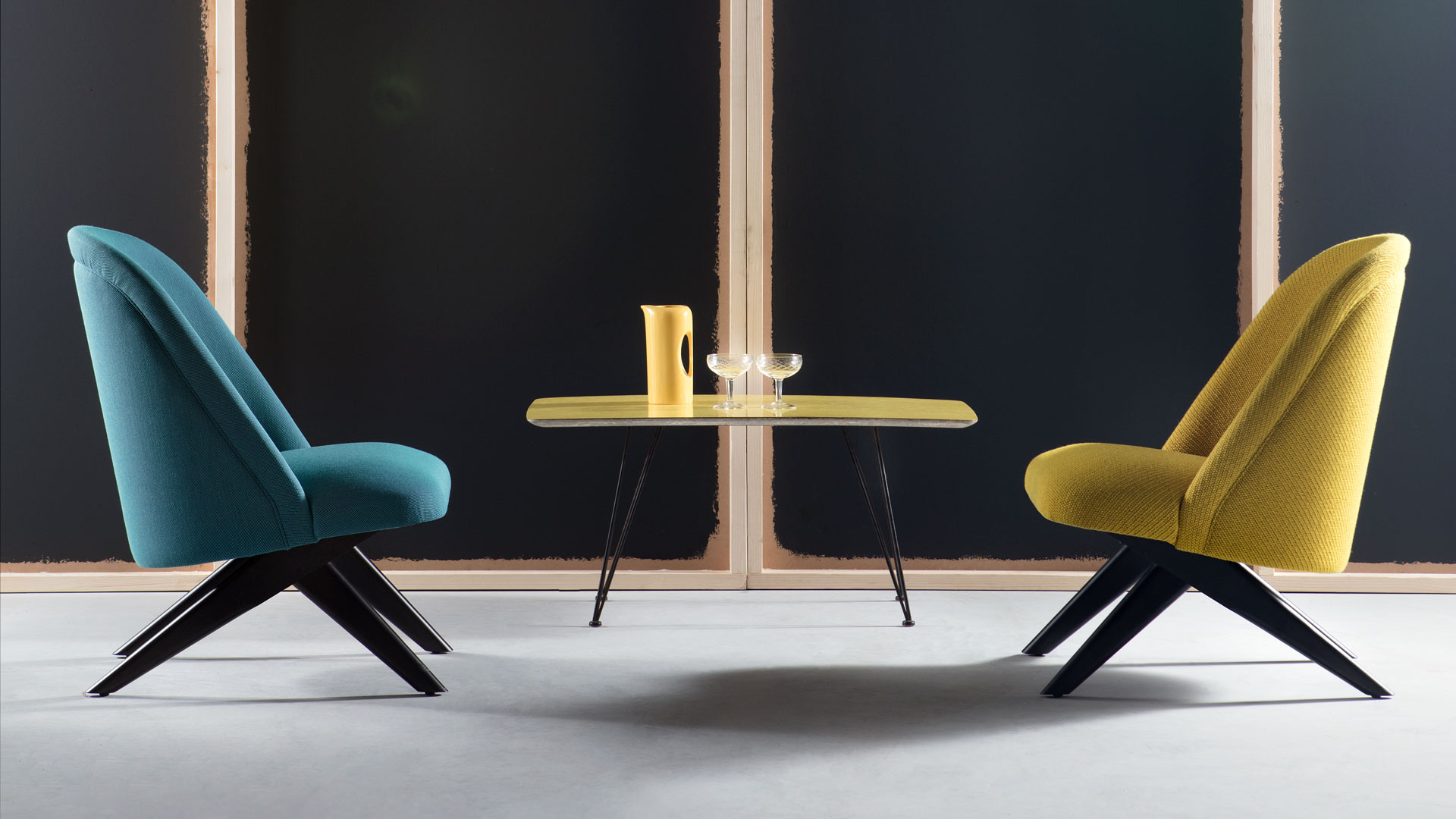 Comoda Arredamenti & Contract